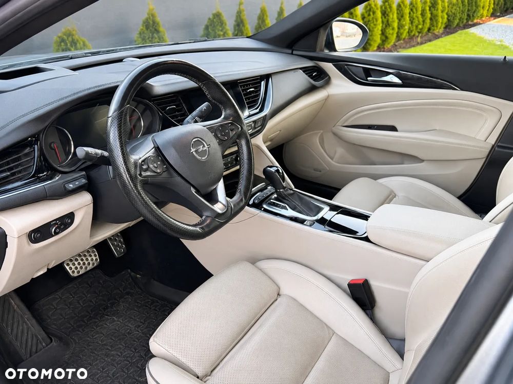 Opel Insignia 2.0 Direct Inj Trb 4x4 Ultimate Exclusive - 10