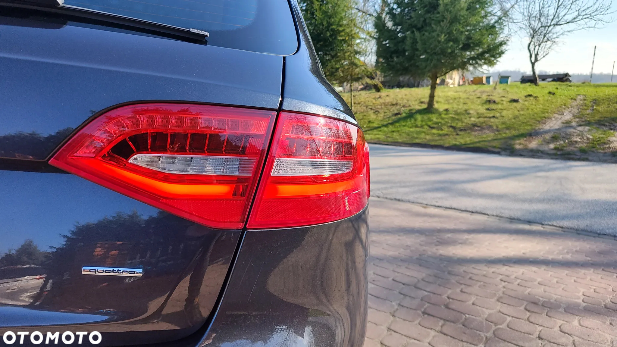 Audi A4 2.0 TDI Quattro Line S tronic - 12