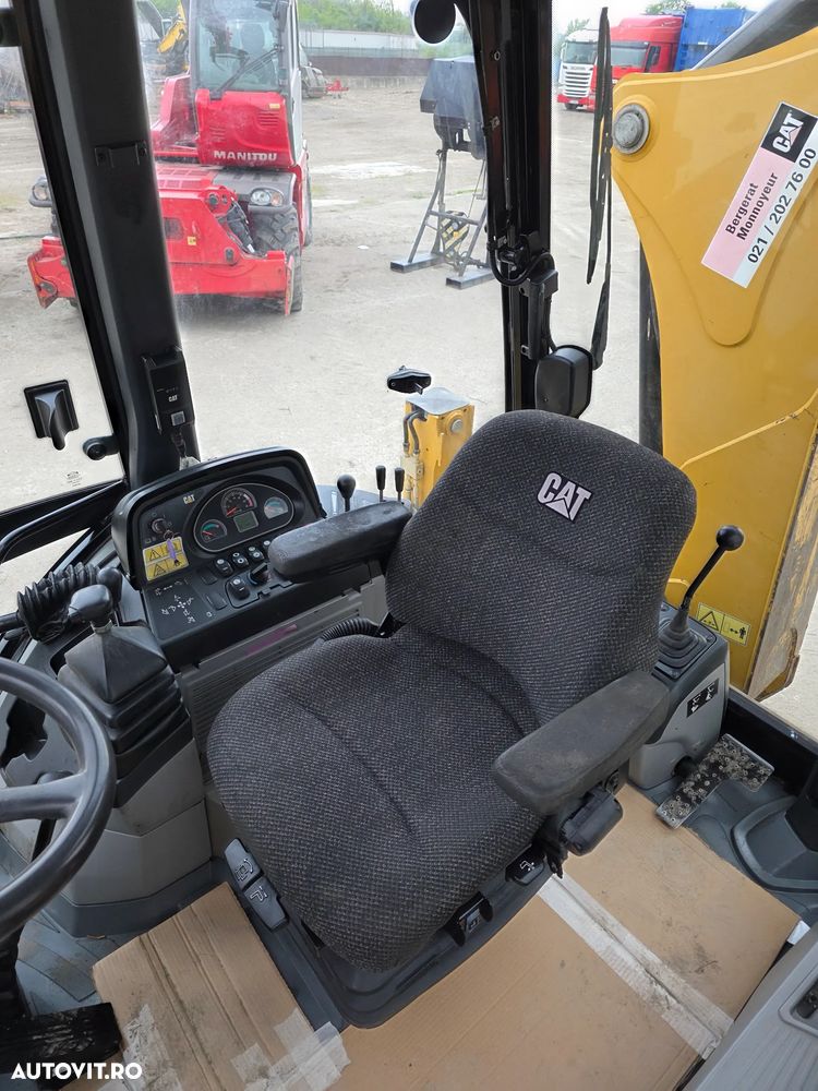 Cat Caterpillar 428F 2014 buldoexcavator buldo compact - 10