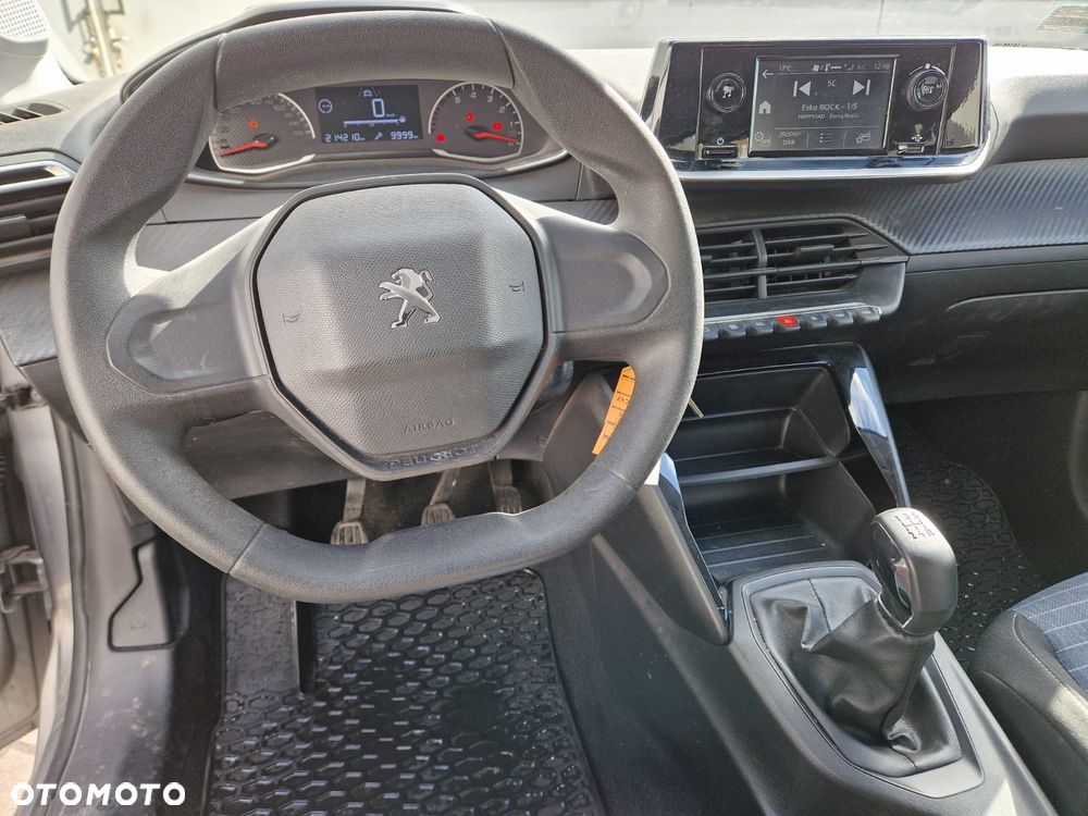 Peugeot 208 1.2 PureTech Like S&S - 12