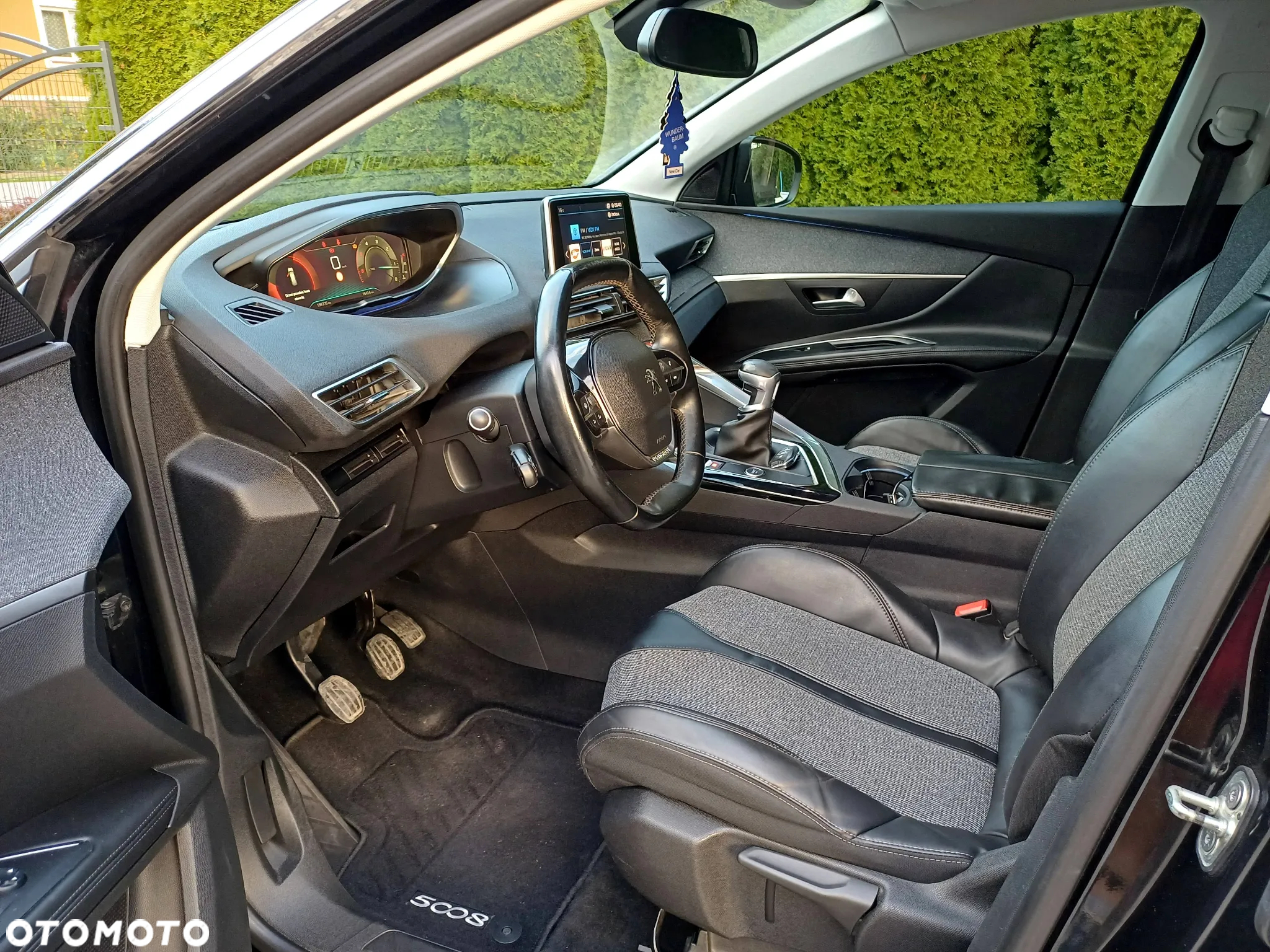 Peugeot 5008 1.6 BlueHDi Allure - 5