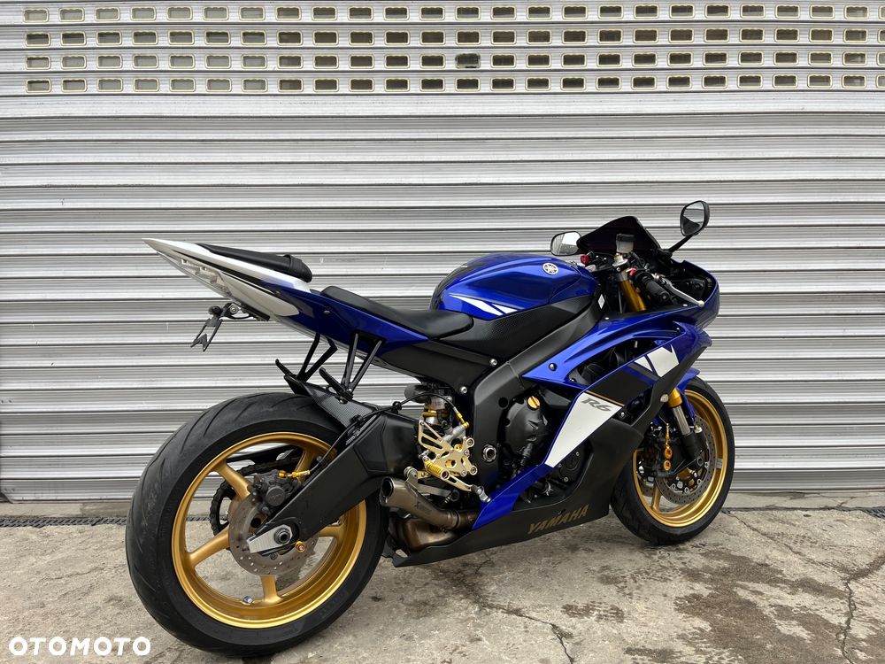 Yamaha R6 - 7