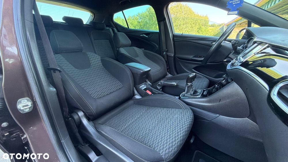 Opel Astra 1.4 Turbo Start/Stop Active - 23