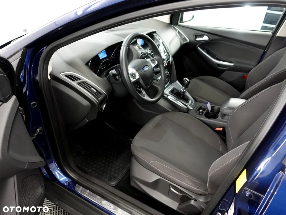 Ford Focus 1.6 EcoBoost Titanium - 8