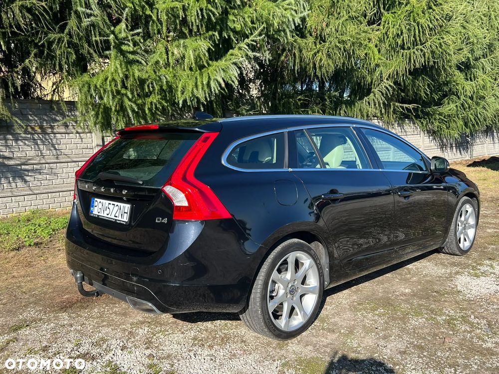 Volvo V60 D4 Drive-E Summum - 34