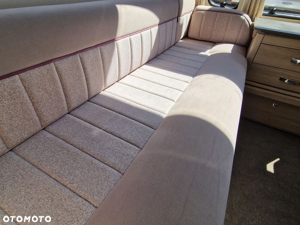 Elddis Xplore 304 - 7