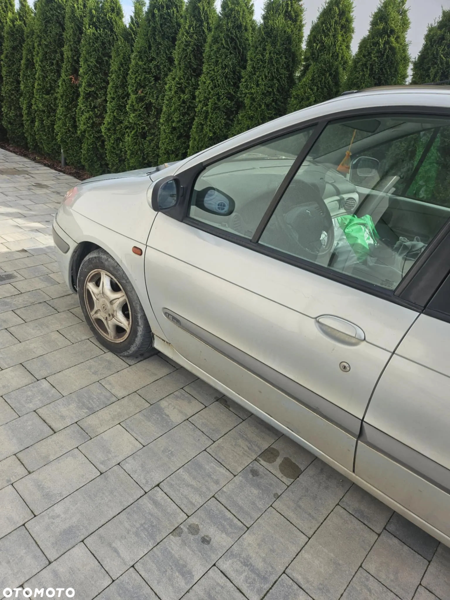 Renault Scenic 1.6 16V Alize - 2