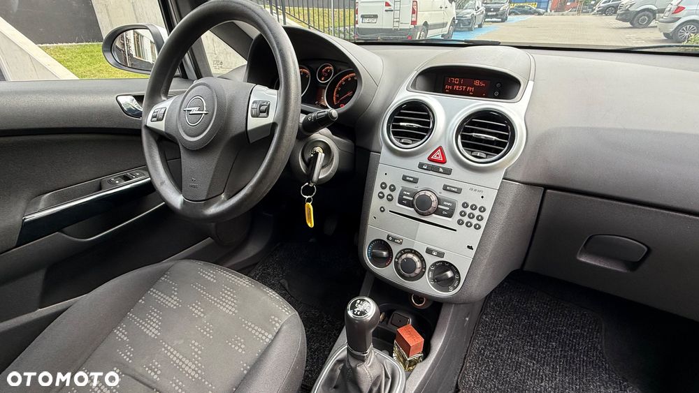Opel Corsa 1.2 16V Enjoy - 26