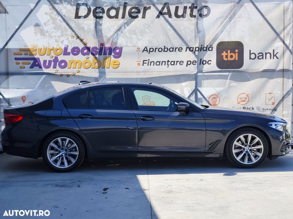 BMW Seria 5 520d AT - 9
