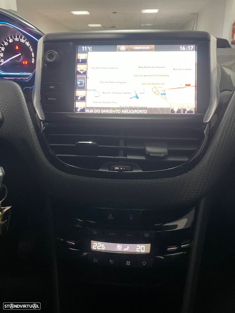 Peugeot 2008 PureTech 110 Stop&Start Allure - 28