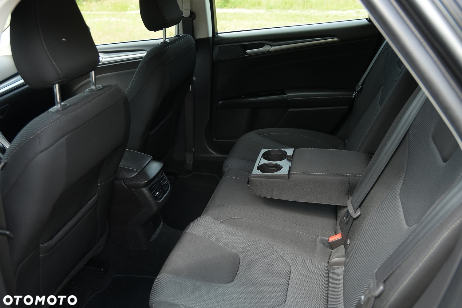 Ford Mondeo 2.0 TDCi Titanium PowerShift - 19