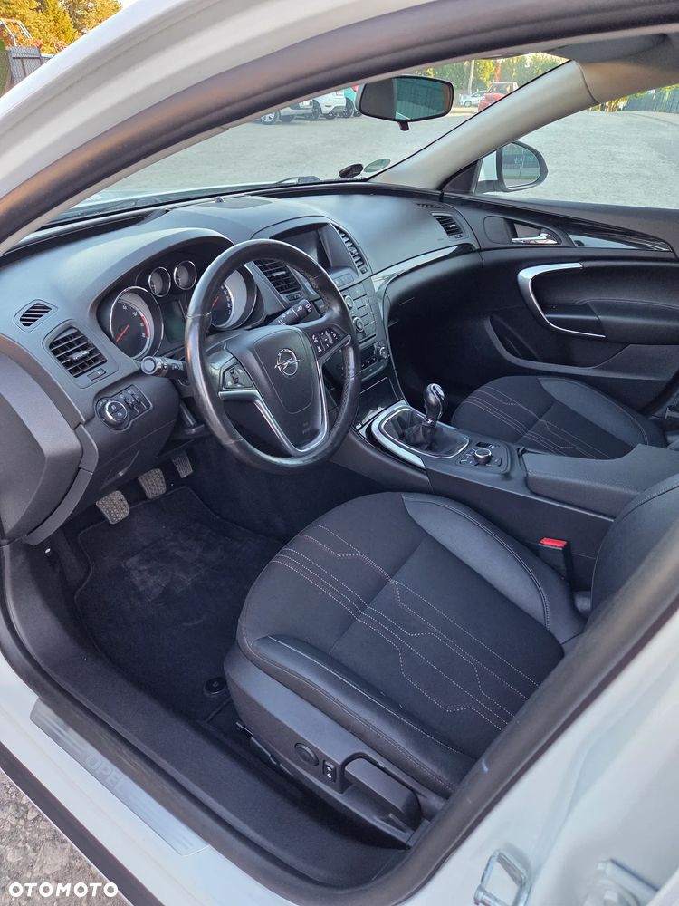 Opel Insignia 2.0 Turbo 4x4 150 Jahre - 32