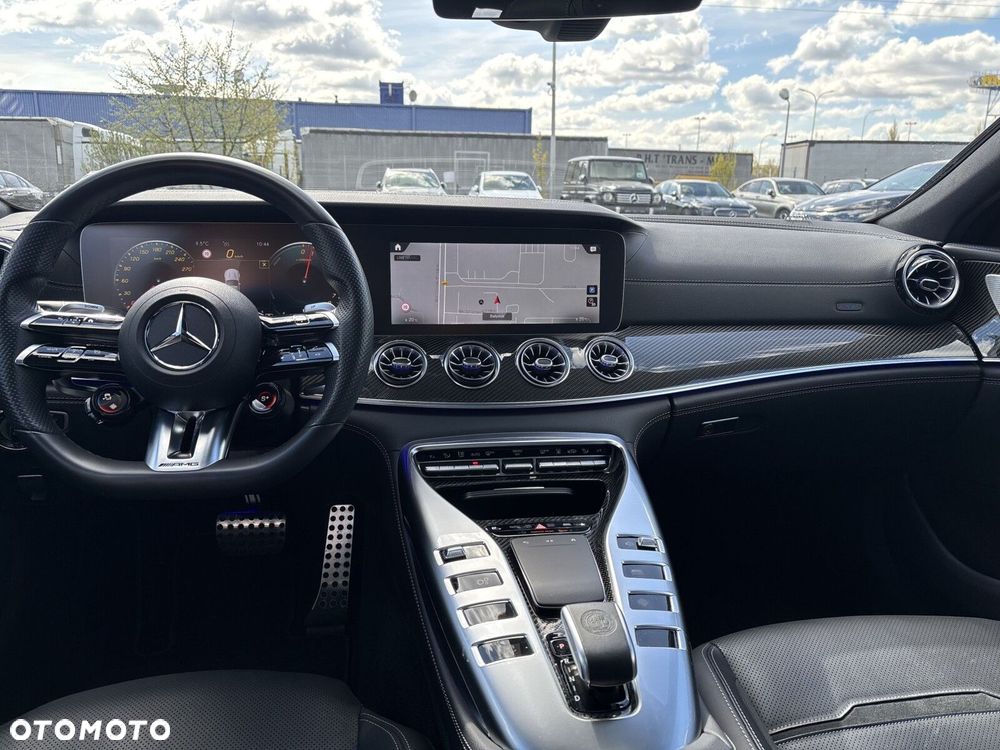 Mercedes-Benz AMG GT - 15