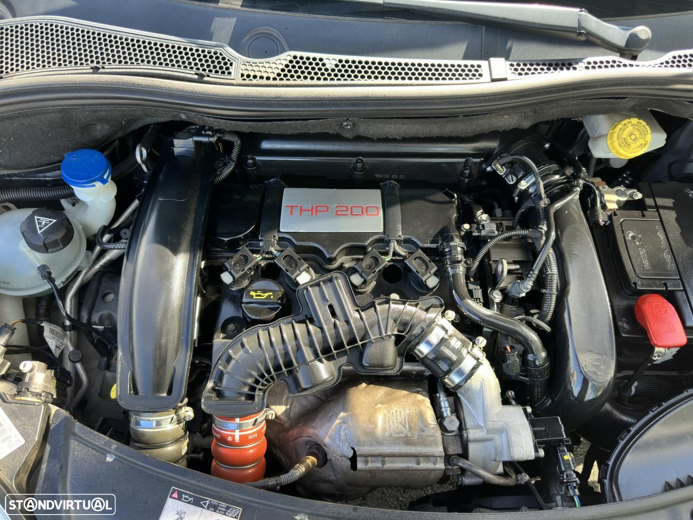 Peugeot 208 GTI 200 THP - 18