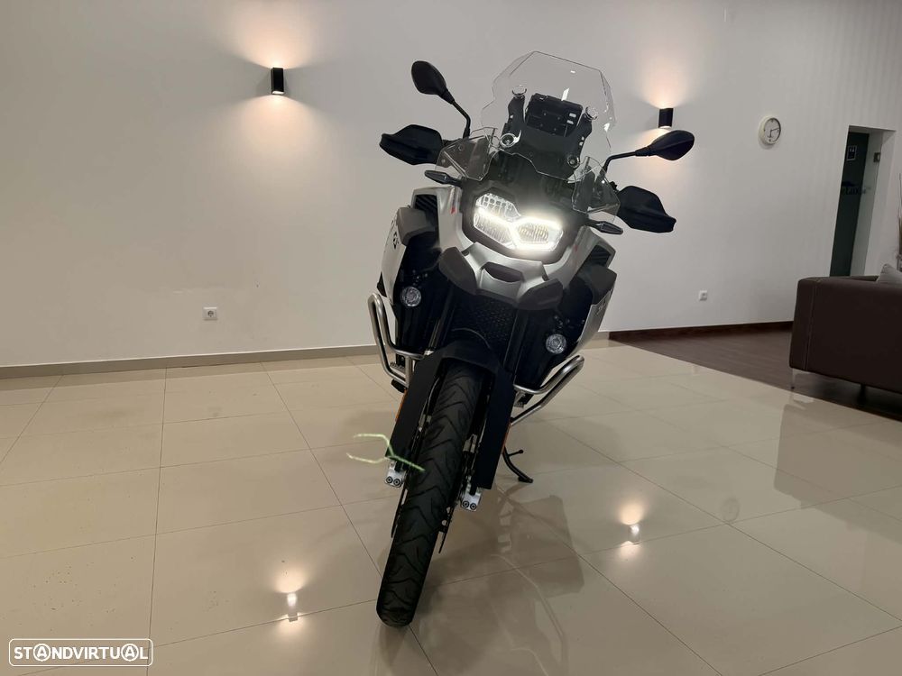 BMW F 900 GS Adventure - 2