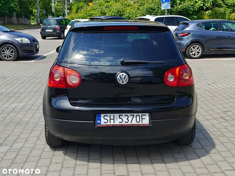 Volkswagen Golf 1.4 FSI Comfortline - 16