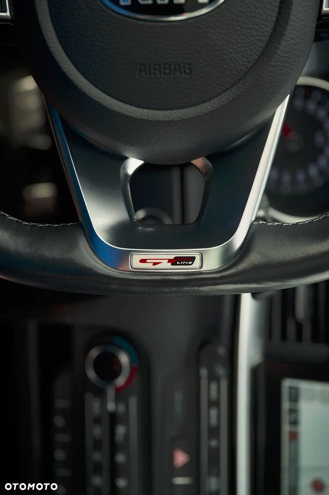 Kia Ceed 1.4 T-GDI DCT OPF GT Line - 26