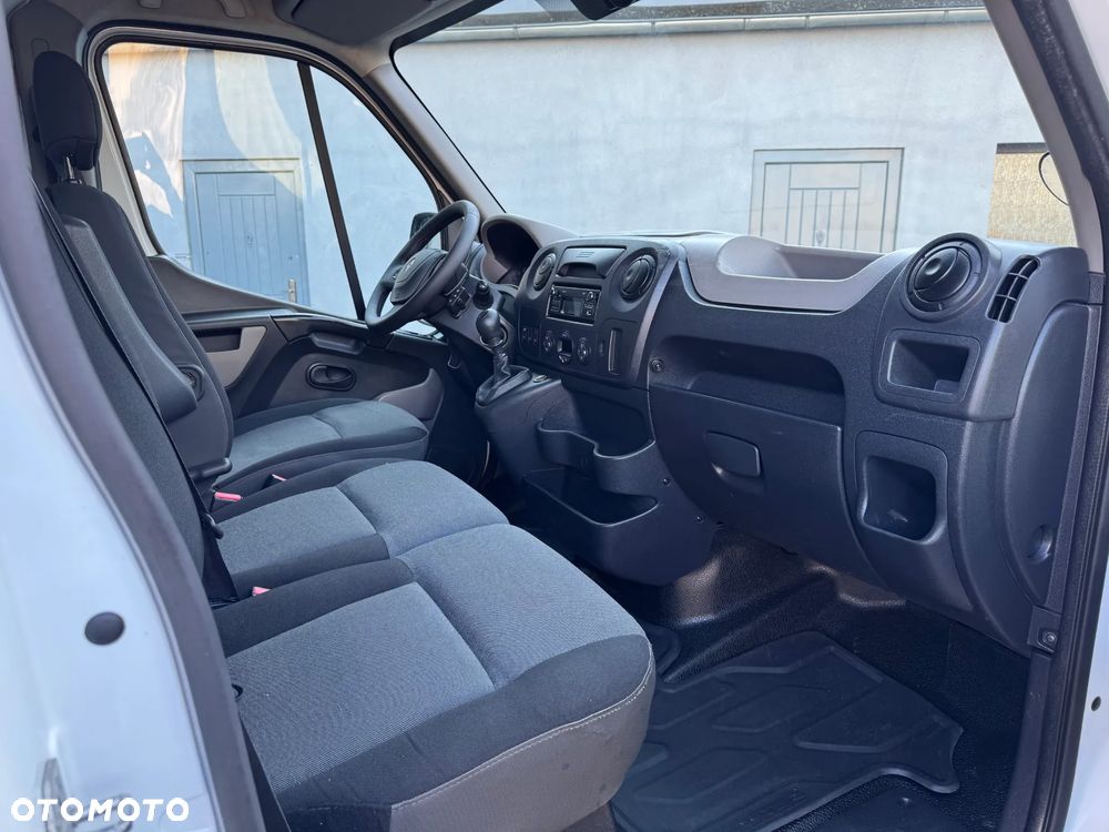 Renault Master - 15