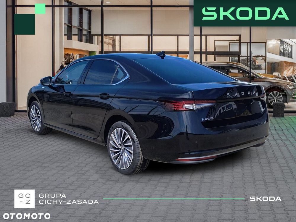 Skoda Superb 2.0 TDI SCR 4x4 L&K DSG - 4