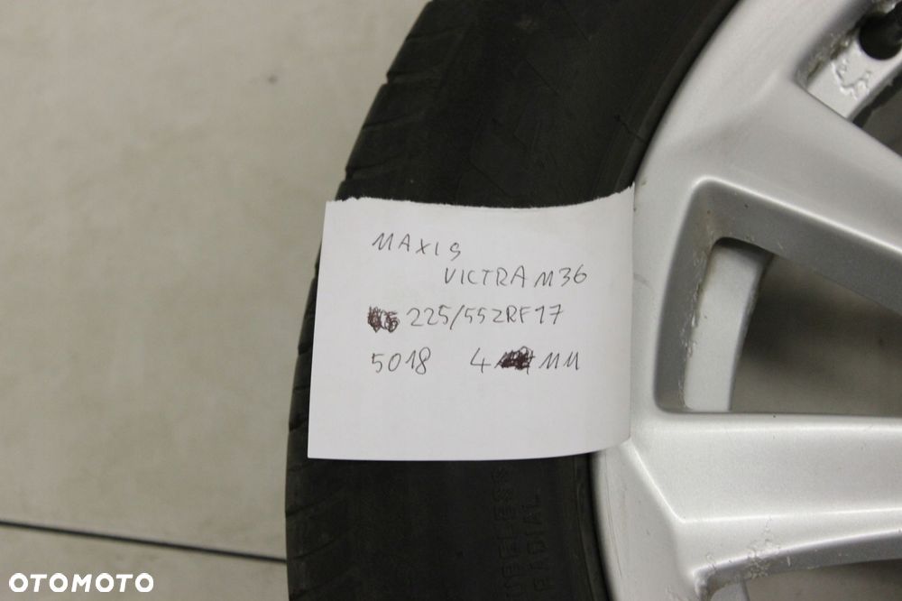 FELGI ALUMINIOWE OPONY BMW F10 8Jx17 5x120 ET30 - 6