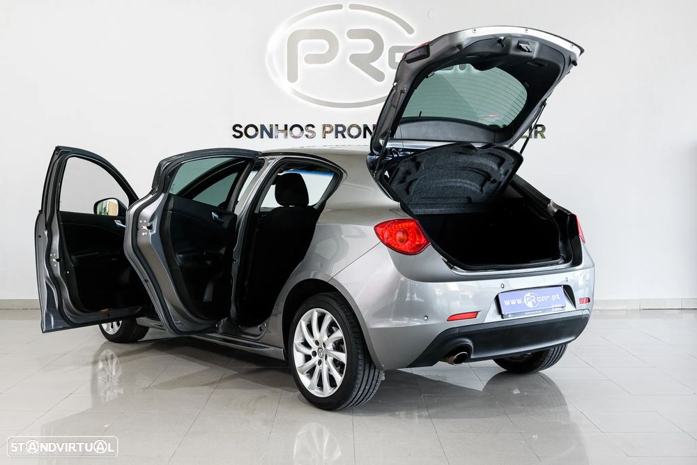 Alfa Romeo Giulietta - 6