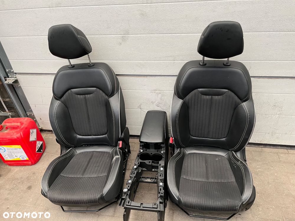 Fotele komplet Renault Kadjar - 1