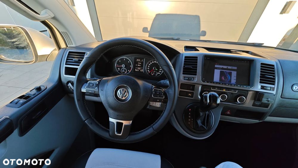 Volkswagen California - 11