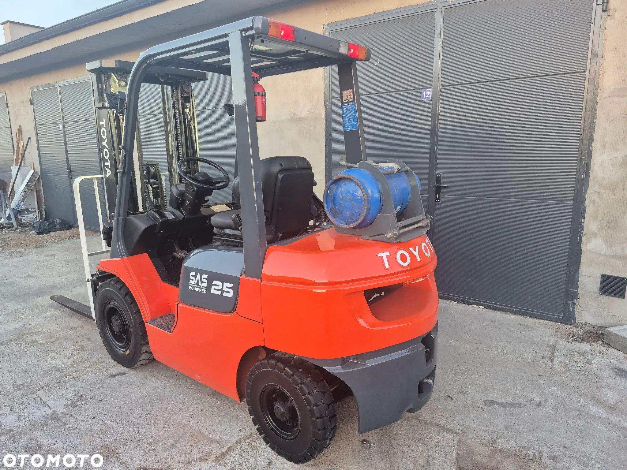 Toyota Fg25 - 1