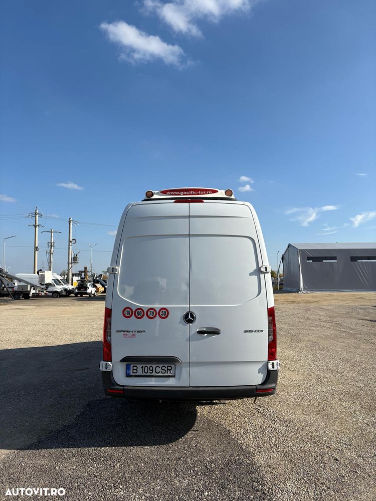 Mercedes-Benz SPRINTER PACIFIC TUR - 8