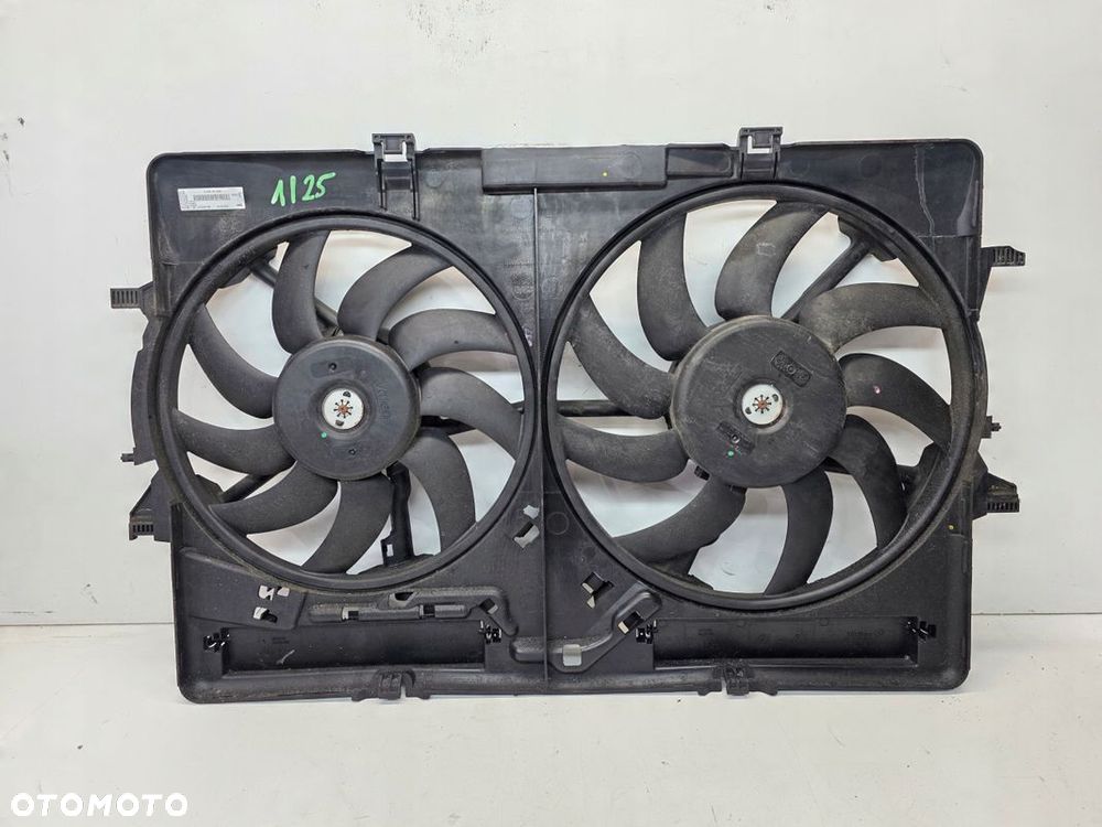 WENTYLATORY WENTYLATORY + OBUDOWA AUDI A4 B8 A5 8T Q5 8R 8K0121003M 1/25 - 1