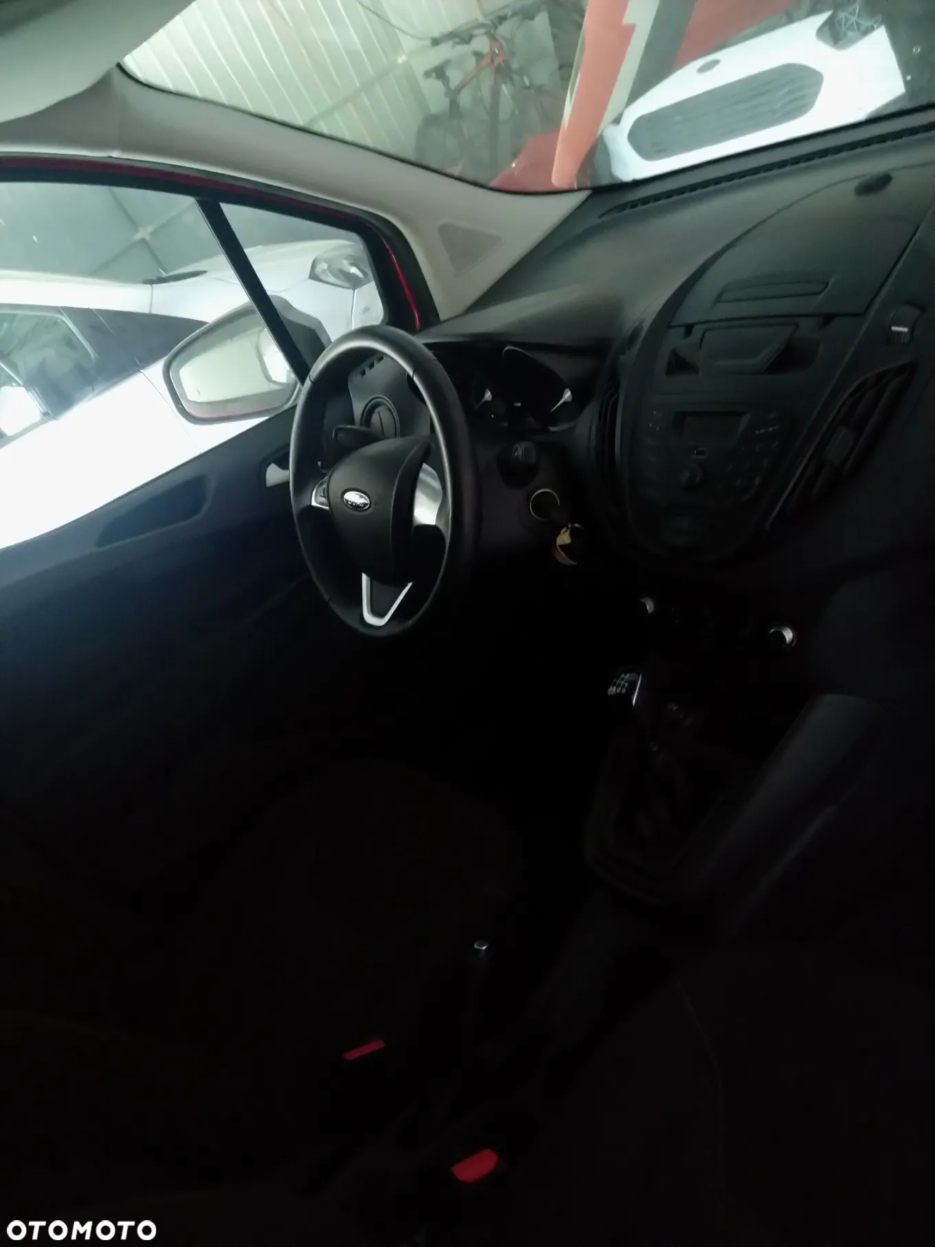 Ford Transit courier - 4
