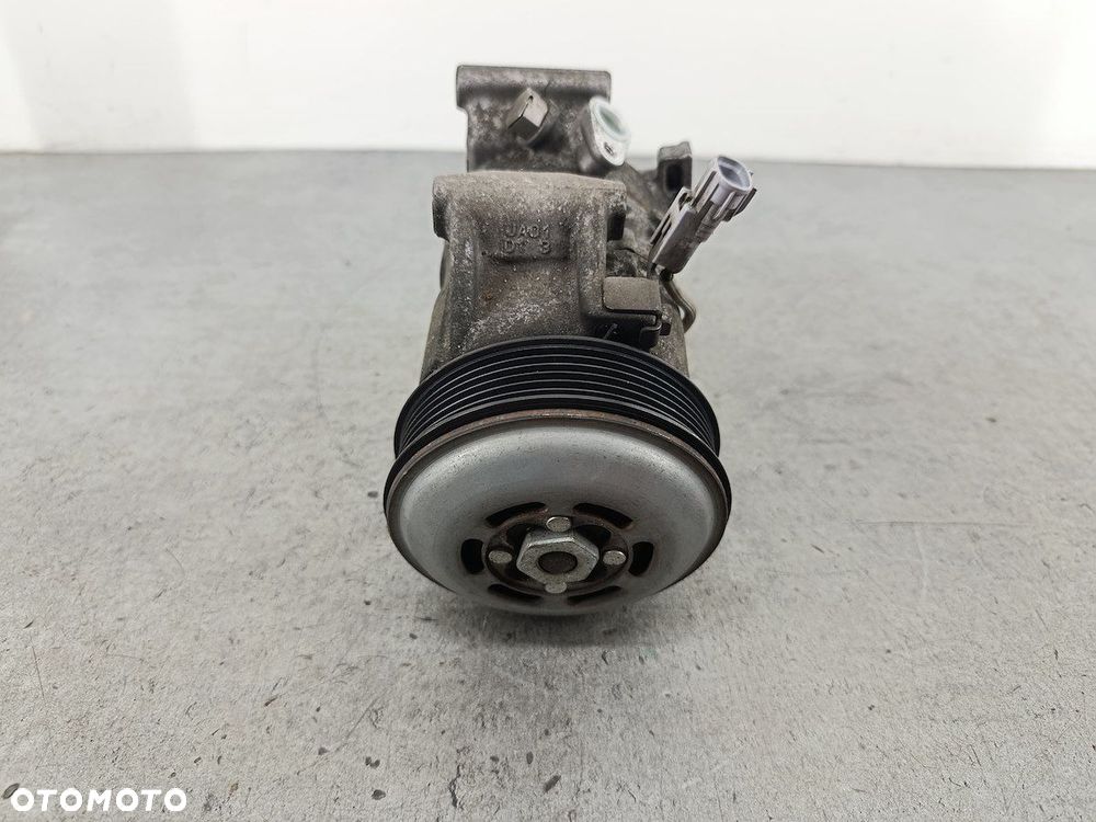 POMPA, SPRĘŻARKA KLIMATYZACJI TOYOTA YARIS III 5TSE10C 447260-4201  DENSO - 4