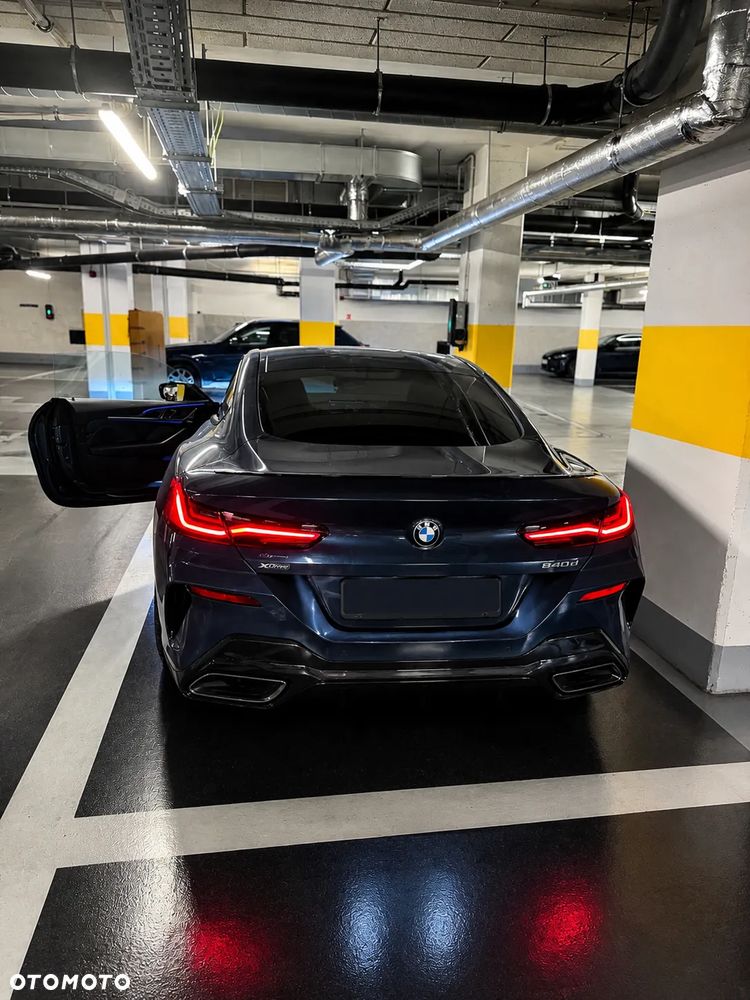 BMW Seria 8 - 12