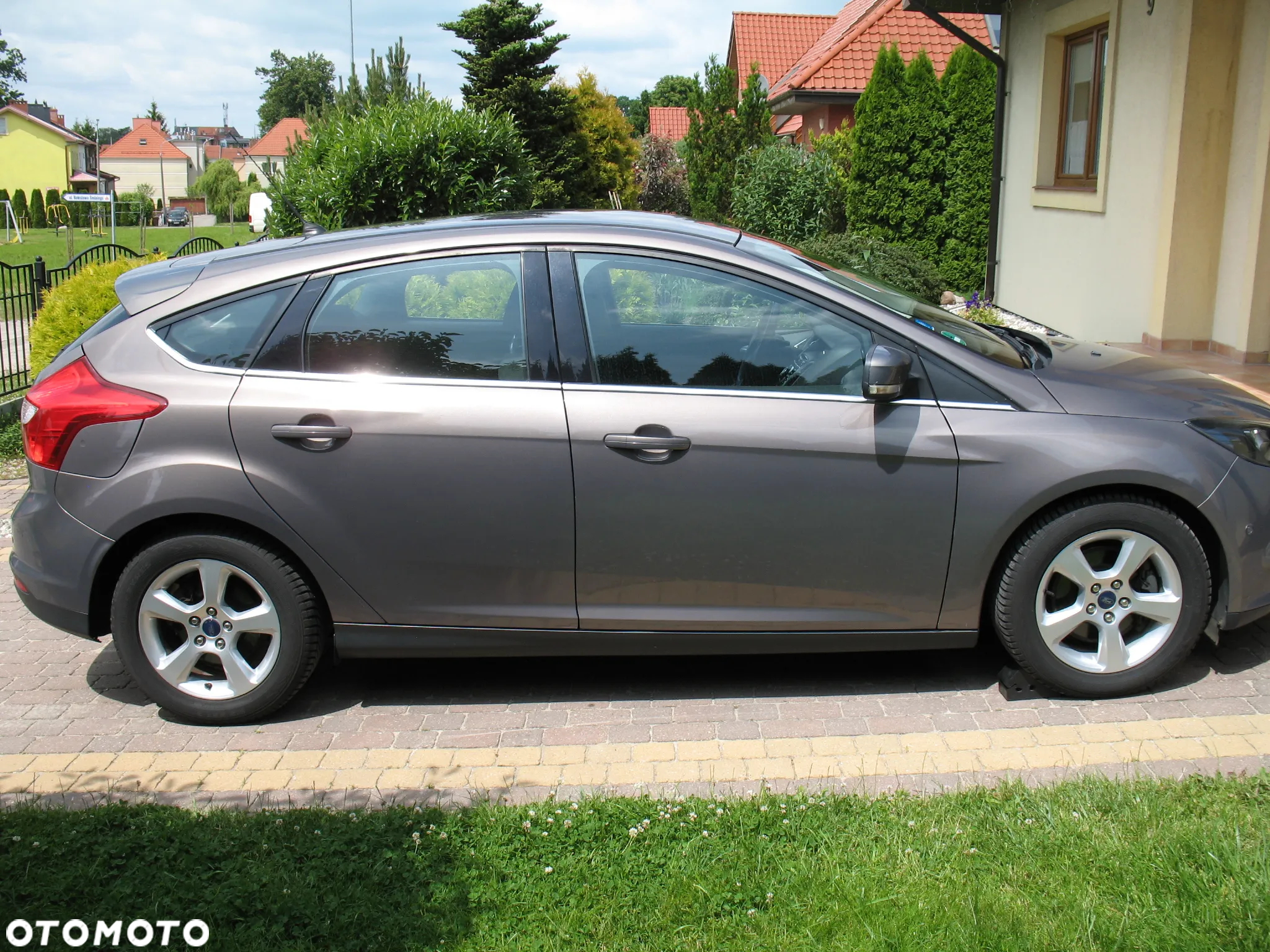 Ford Focus 1.6 EcoBoost Titanium - 22