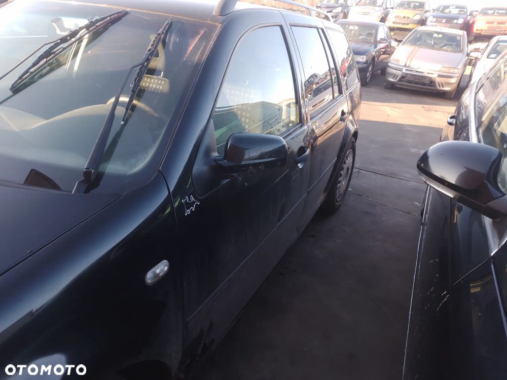 VW BORA   1.9 TDI AUY, AJM   BŁOTNIK PRAWY LEWY PRZÓD LO41/L041 - 9