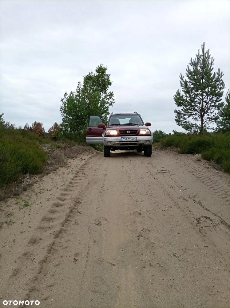 Suzuki Grand Vitara - 3