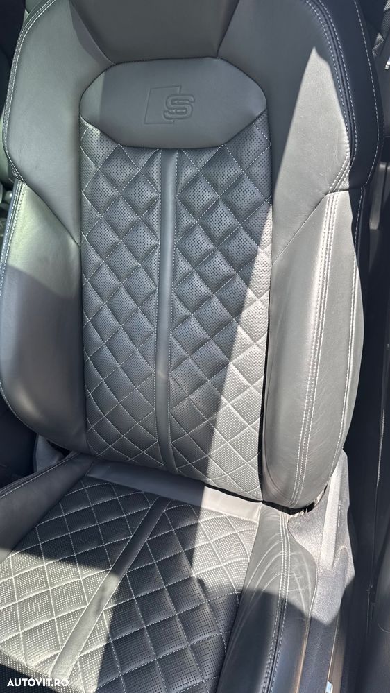Audi Q7 3.0 55 TFSIe quattro Tiptronic S Line - 37
