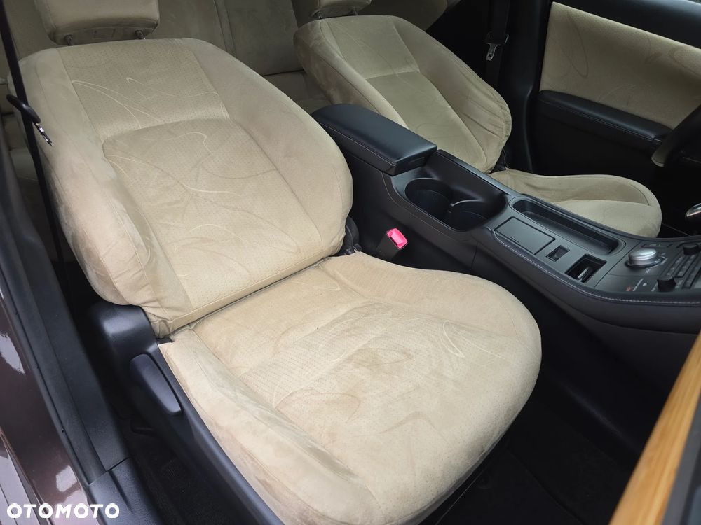 Lexus CT 200h Prestige - 17