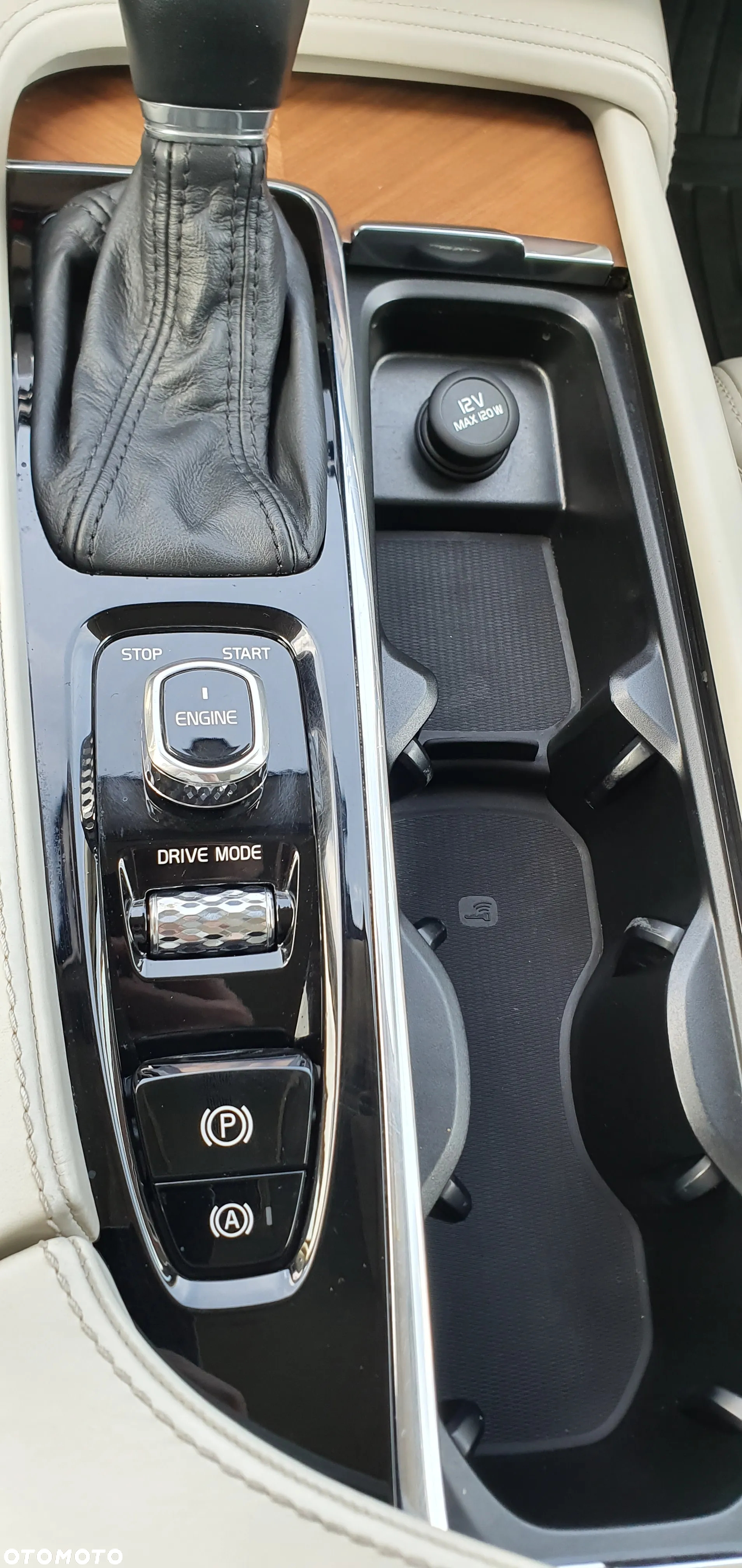 Volvo XC 90 D5 AWD Inscription - 12
