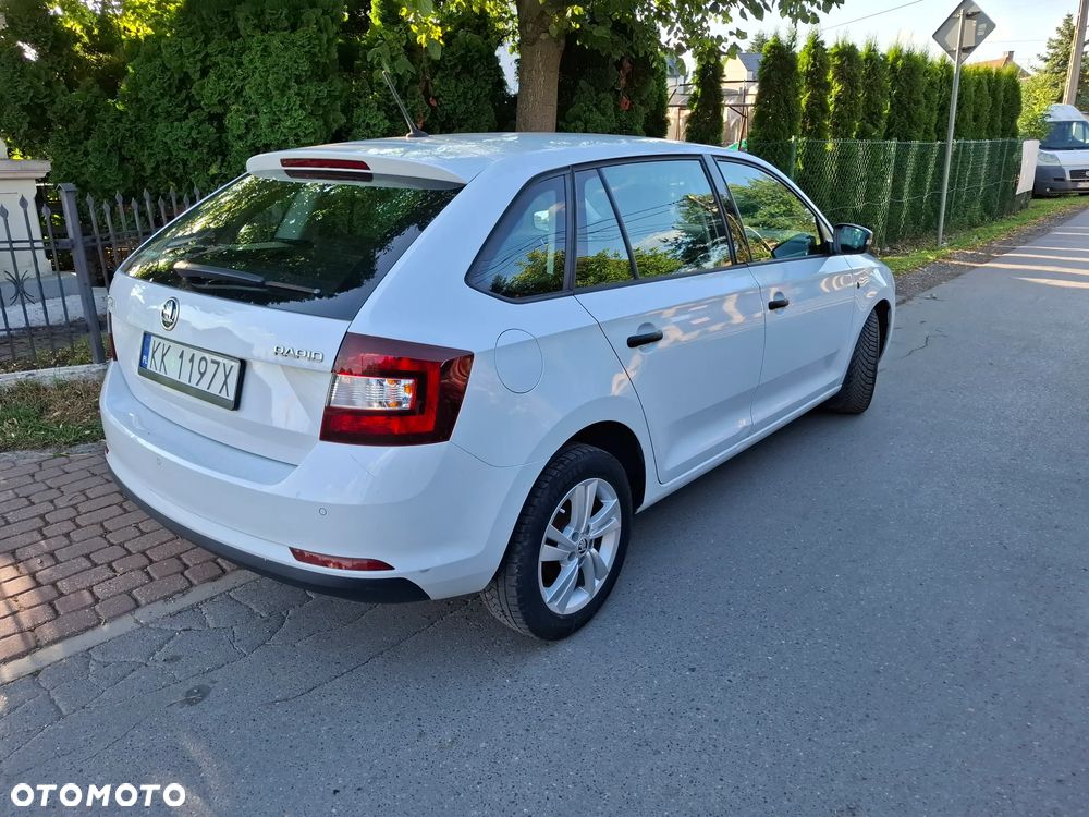 Skoda RAPID - 4