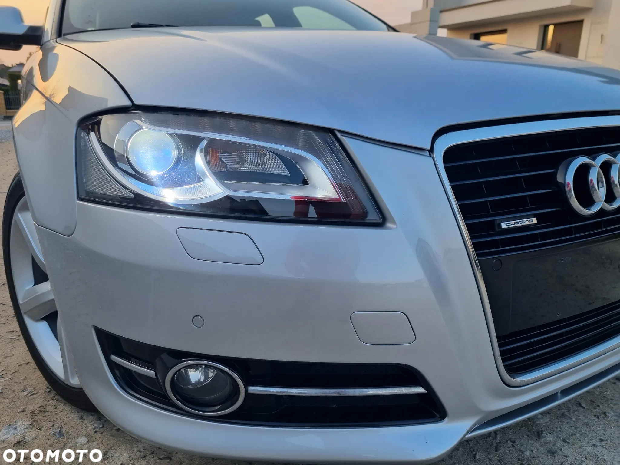 Audi A3 2.0 TDI Sportback DPF quattro S line Sportpaket plus - 8