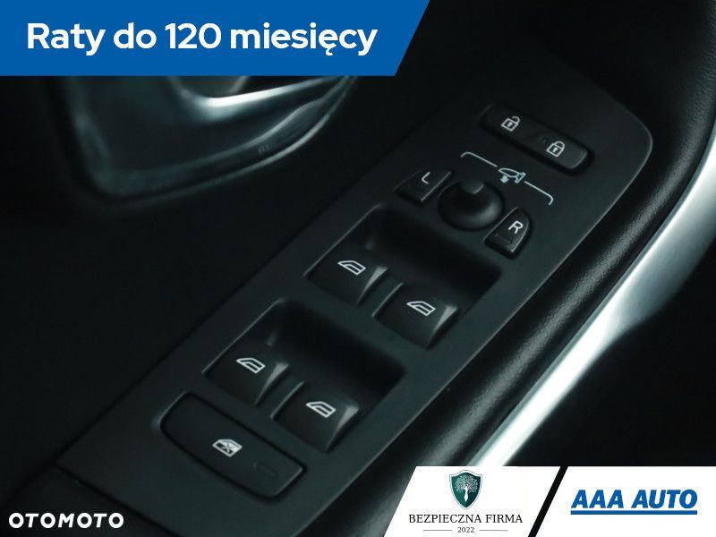 Volvo V40 - 16