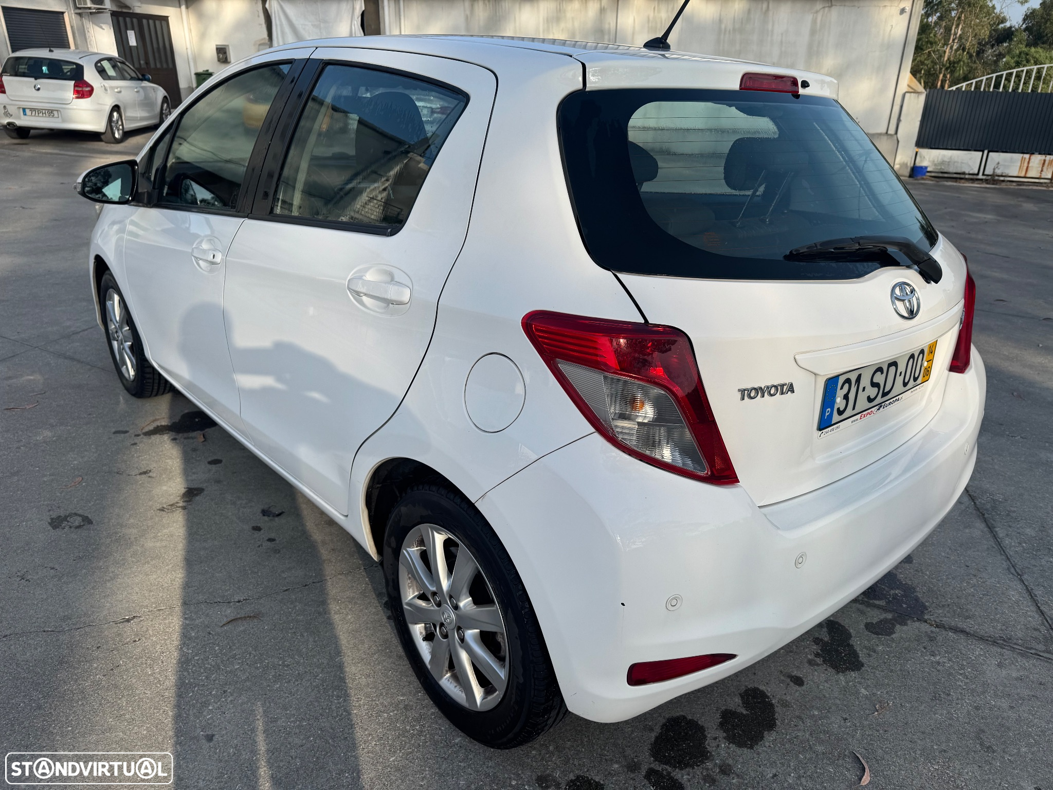Toyota Yaris 1.0 VVT-i ACtive+AC - 4