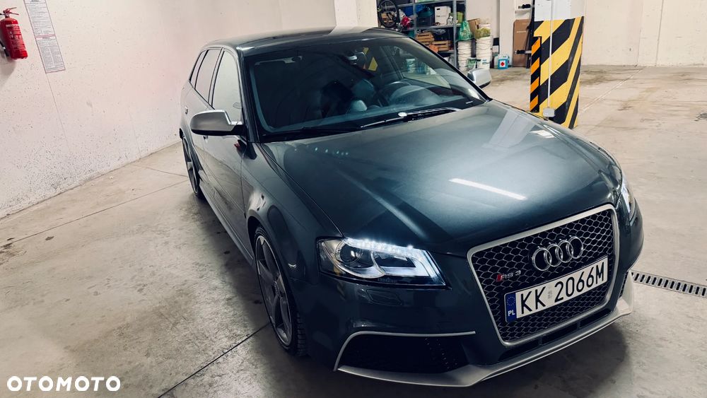 Audi RS3 Sportback Standard - 11