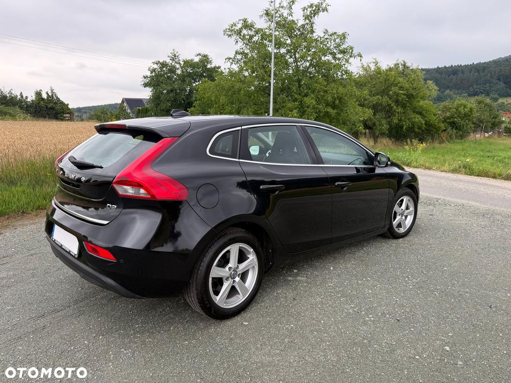 Volvo V40 D2 Momentum - 11