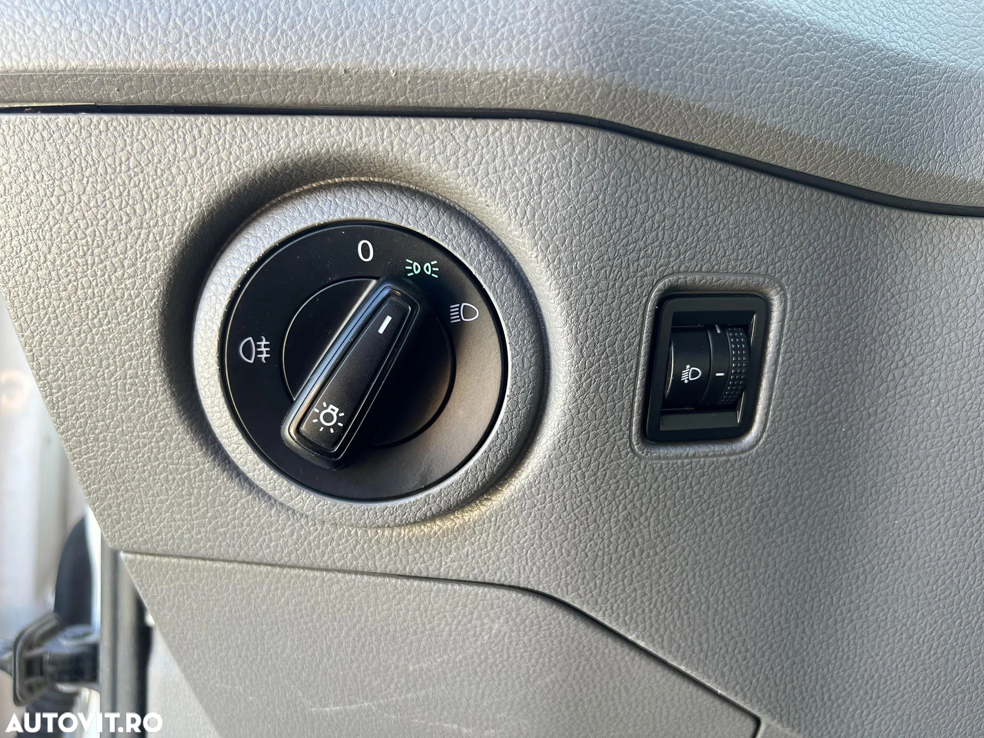 Volkswagen Crafter - 12