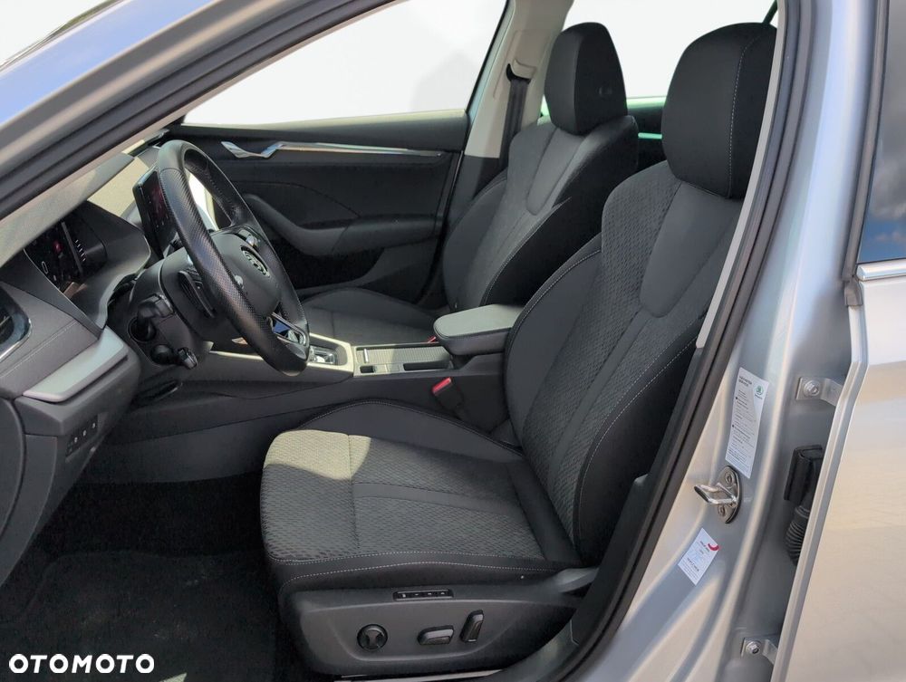 Skoda Octavia 2.0 TDI Style DSG - 19