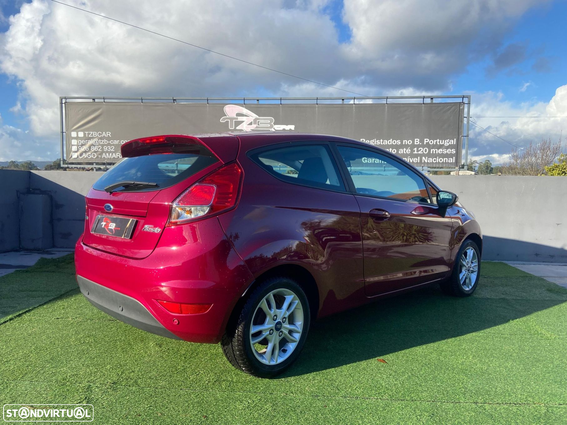Ford Fiesta 1.0 EcoBoost S&S COOL&CONNECT - 3