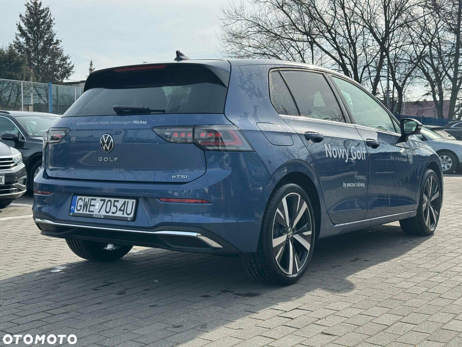 Volkswagen Golf - 11