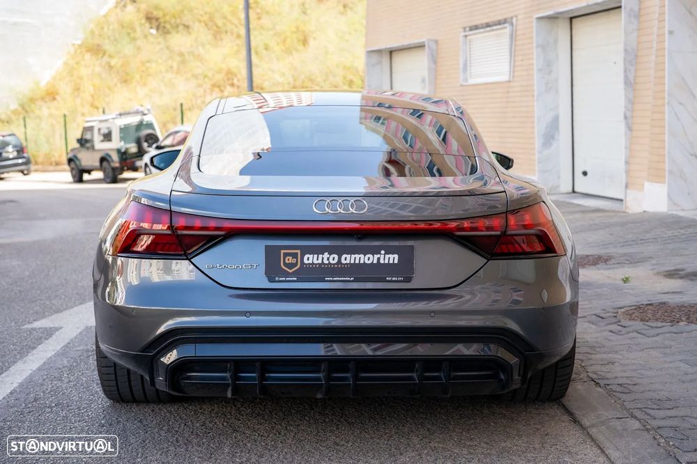 Audi e-tron GT quattro - 4